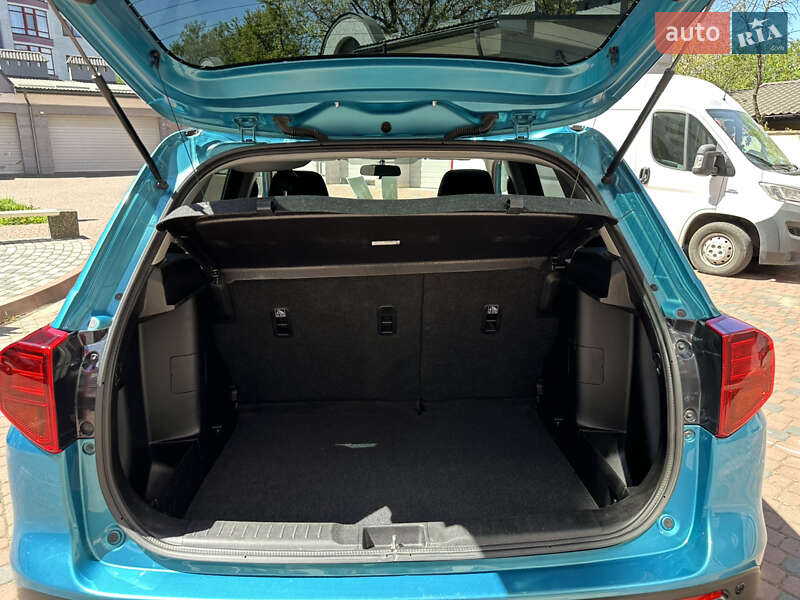 Позашляховик / Кросовер Suzuki Vitara 2021 в Івано-Франківську