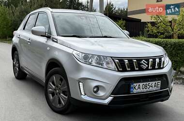 Внедорожник / Кроссовер Suzuki Vitara 2019 в 
