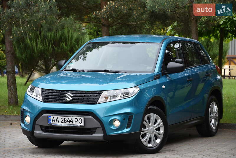 Позашляховик / Кросовер Suzuki Vitara 2017 в 