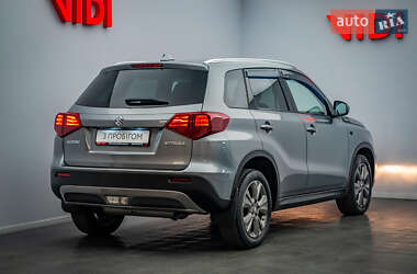 Позашляховик / Кросовер Suzuki Vitara 2019 в 