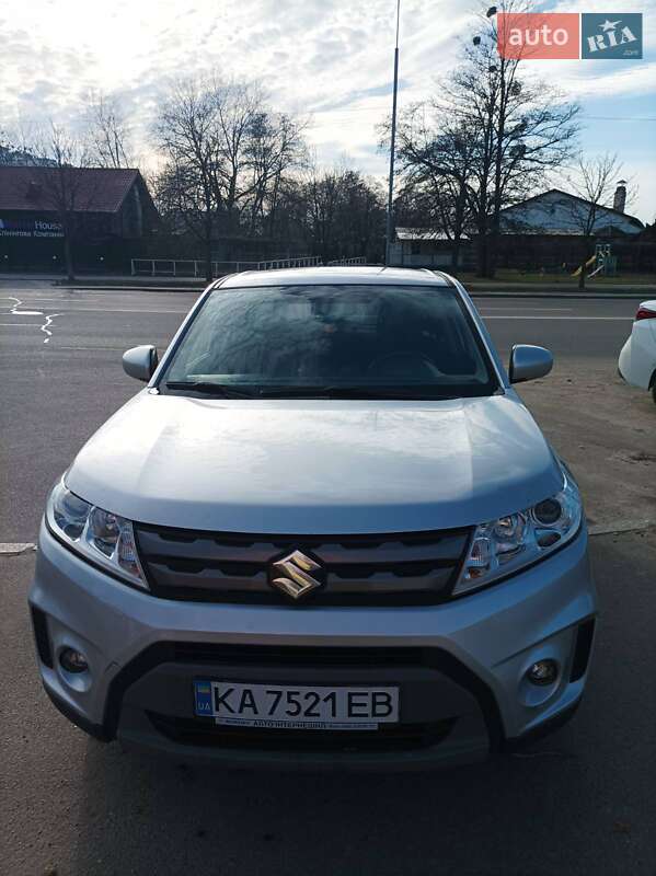 Позашляховик / Кросовер Suzuki Vitara 2016 в Києві