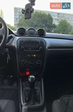 Внедорожник / Кроссовер Suzuki Vitara 2018 в 