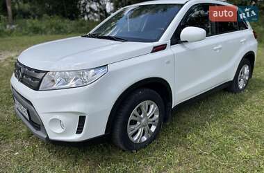 Внедорожник / Кроссовер Suzuki Vitara 2016 в Хмельницком
