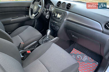 Позашляховик / Кросовер Suzuki Vitara 2021 в 