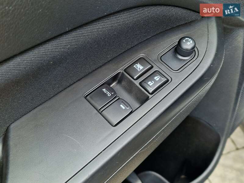 Позашляховик / Кросовер Suzuki Vitara 2021 в Рівному