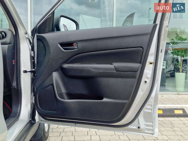 Позашляховик / Кросовер Suzuki Vitara 2021 в Рівному