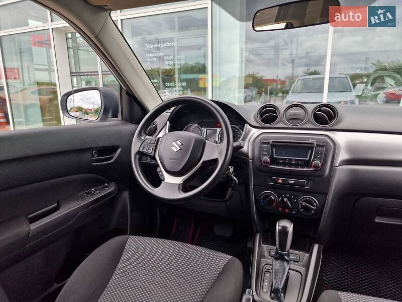 Позашляховик / Кросовер Suzuki Vitara 2021 в Рівному