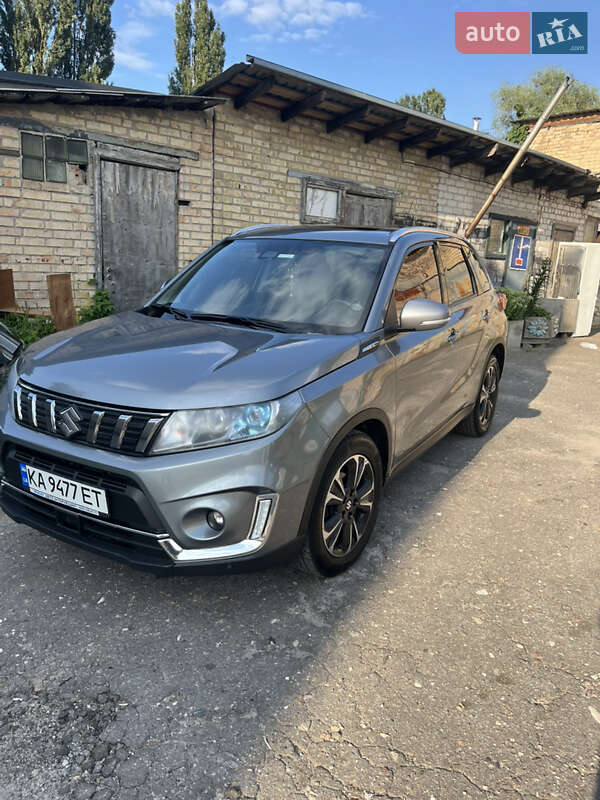 Позашляховик / Кросовер Suzuki Vitara 2019 в Києві