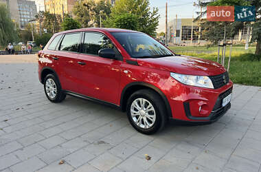 Внедорожник / Кроссовер Suzuki Vitara 2021 в Виннице