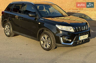 Внедорожник / Кроссовер Suzuki Vitara 2020 в Киеве