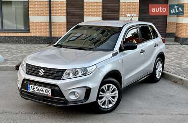 Внедорожник / Кроссовер Suzuki Vitara 2019 в Харькове