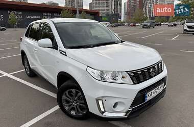 Внедорожник / Кроссовер Suzuki Vitara 2023 в 