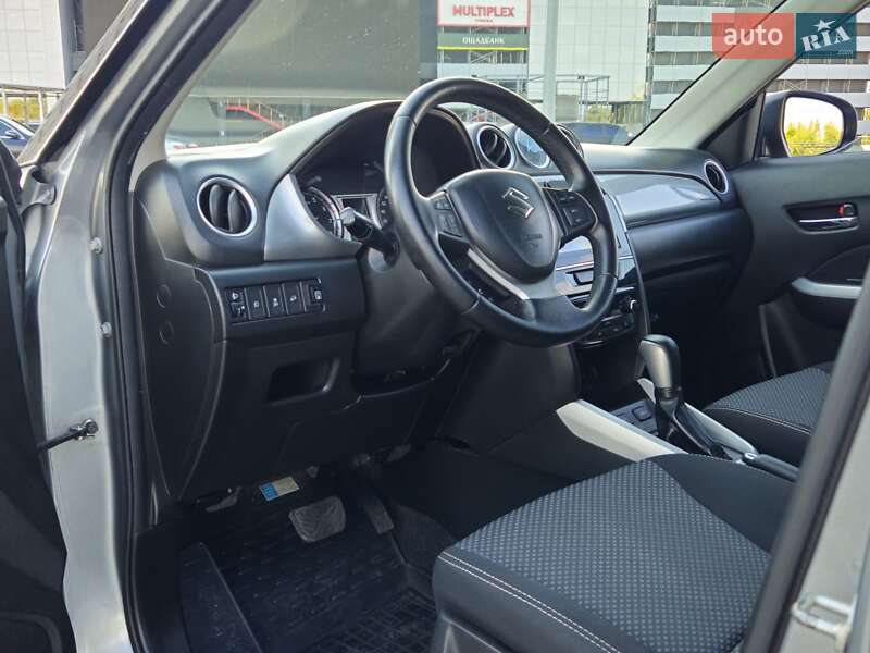 Внедорожник / Кроссовер Suzuki Vitara 2016 в Киеве фото 21 Внедорожник / Кроссовер Suzuki Vitara 2016 в Киеве