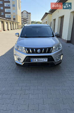 Внедорожник / Кроссовер Suzuki Vitara 2019 в Хмельницком