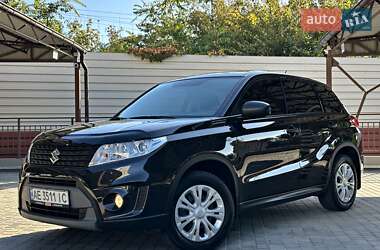 Внедорожник / Кроссовер Suzuki Vitara 2017 в Одессе