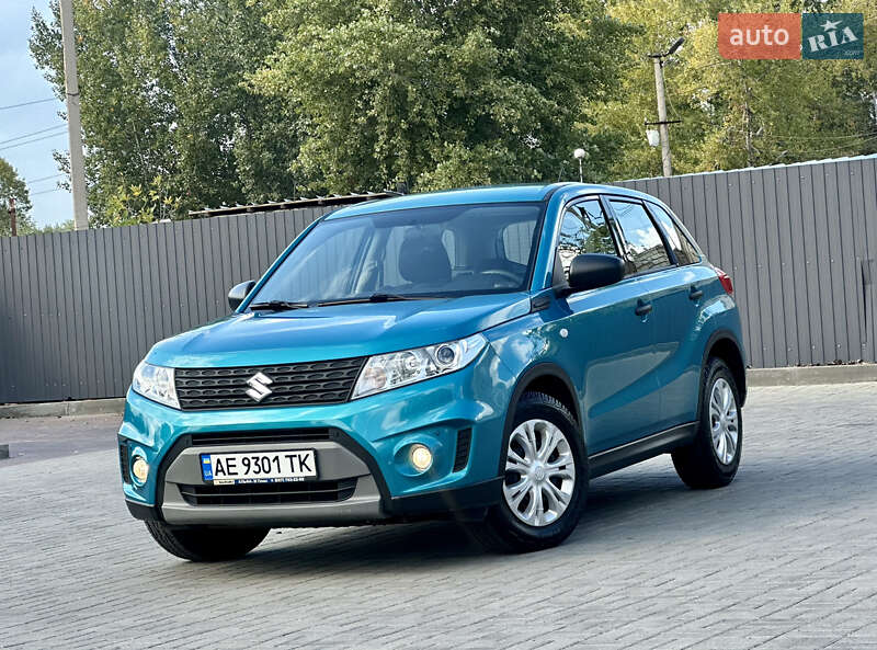 Внедорожник / Кроссовер Suzuki Vitara 2018 в 