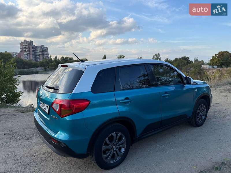 Внедорожник / Кроссовер Suzuki Vitara 2017 в Днепре