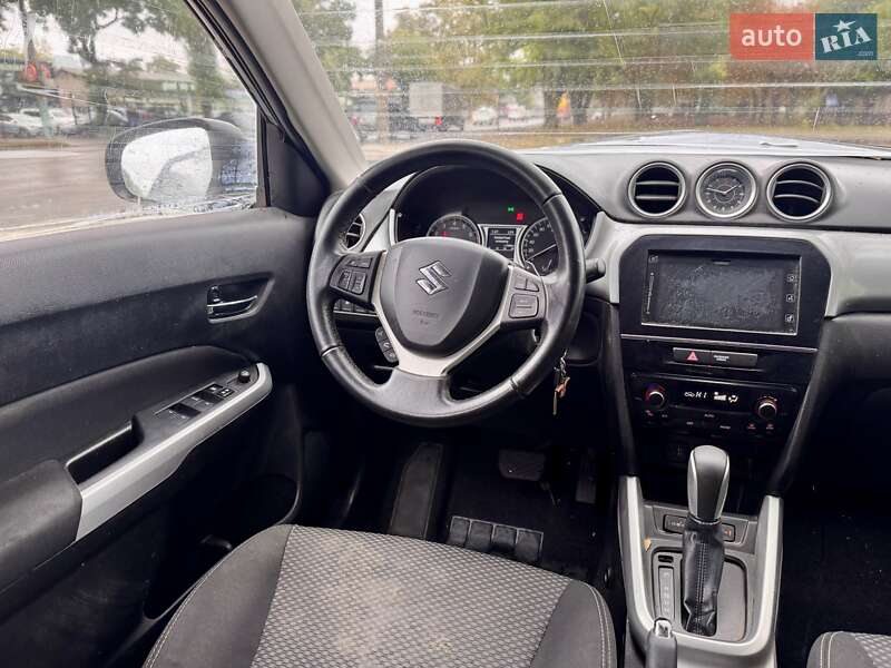 Внедорожник / Кроссовер Suzuki Vitara 2016 в Одессе