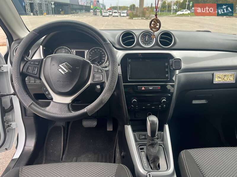 Внедорожник / Кроссовер Suzuki Vitara 2016 в Чернигове фото 9 Внедорожник / Кроссовер Suzuki Vitara 2016 в Чернигове