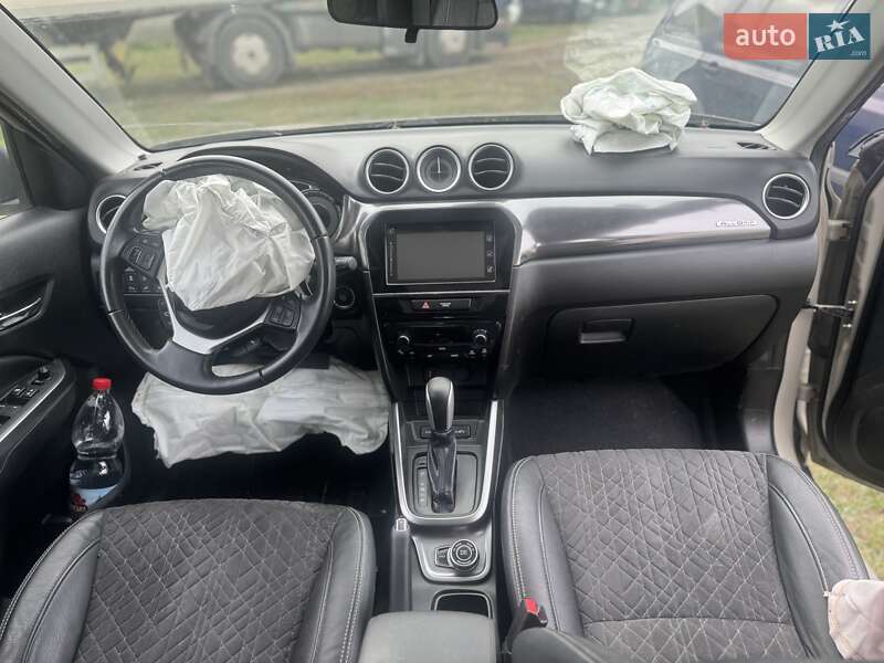 Позашляховик / Кросовер Suzuki Vitara 2019 в Білогородці