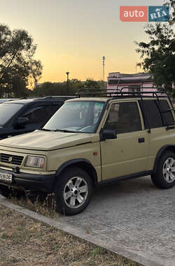 Позашляховик / Кросовер Suzuki Vitara 2002 в Славутичі