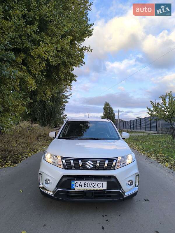 Внедорожник / Кроссовер Suzuki Vitara 2019 в Черкассах
