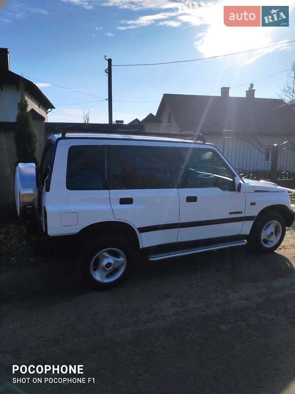 Внедорожник / Кроссовер Suzuki Vitara 1995 в Львове