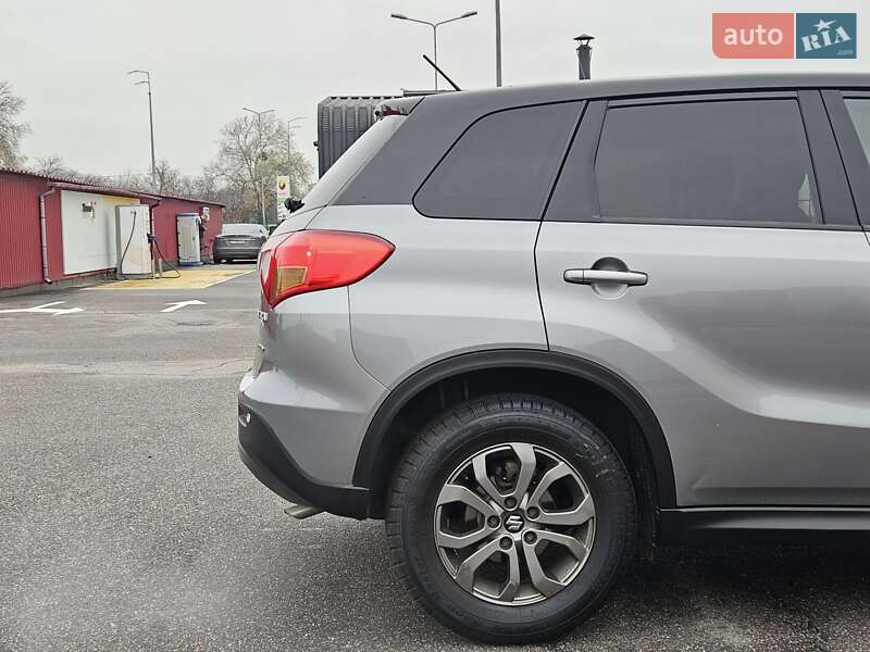 Внедорожник / Кроссовер Suzuki Vitara 2016 в Киеве фото 39 Внедорожник / Кроссовер Suzuki Vitara 2016 в Киеве