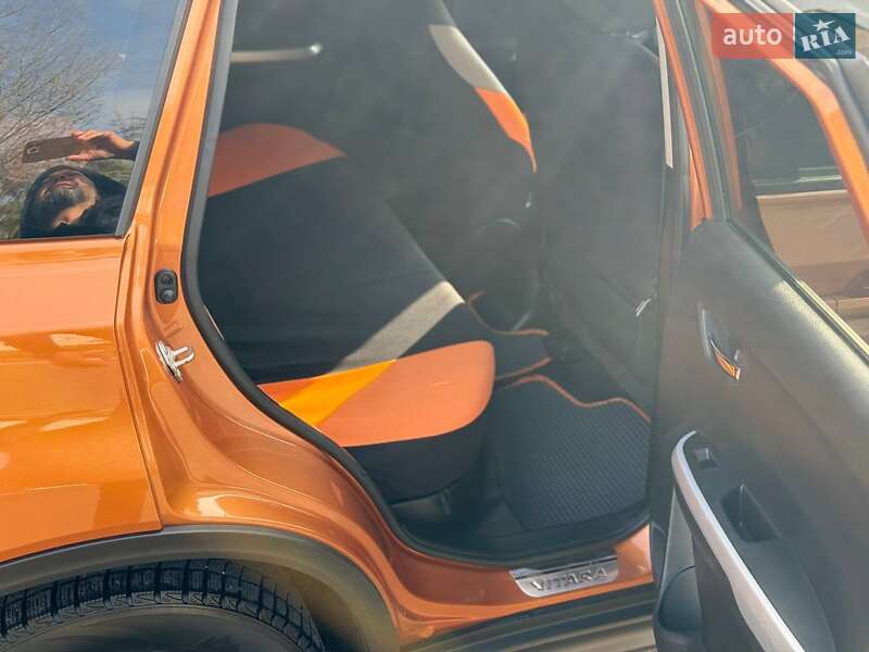 Внедорожник / Кроссовер Suzuki Vitara 2018 в Богуславе