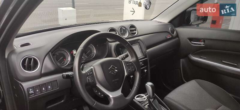 Внедорожник / Кроссовер Suzuki Vitara 2019 в Днепре
