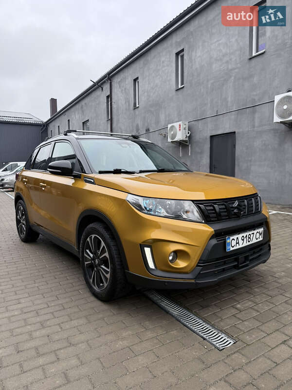 Внедорожник / Кроссовер Suzuki Vitara 2019 в Киеве