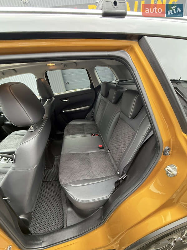 Внедорожник / Кроссовер Suzuki Vitara 2019 в Киеве