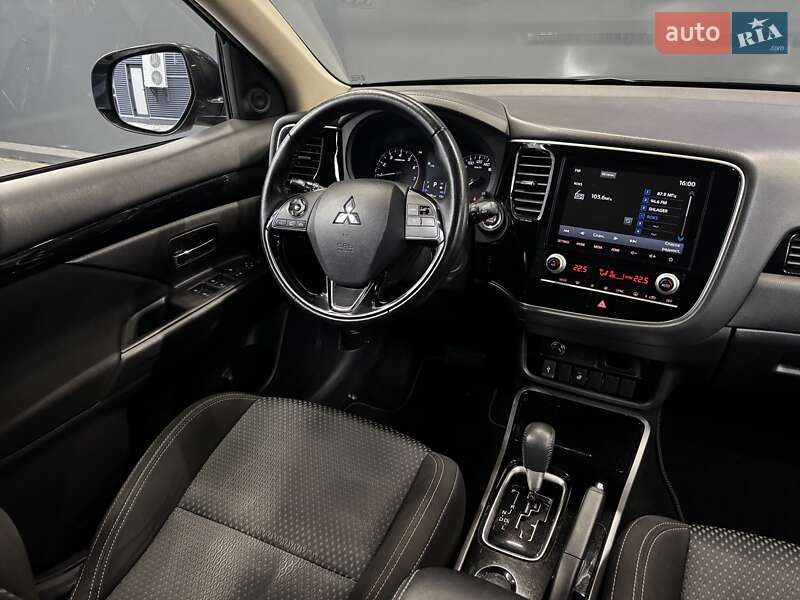 Позашляховик / Кросовер Suzuki Vitara 2019 в Києві фото 12 Позашляховик / Кросовер Suzuki Vitara 2019 в Києві