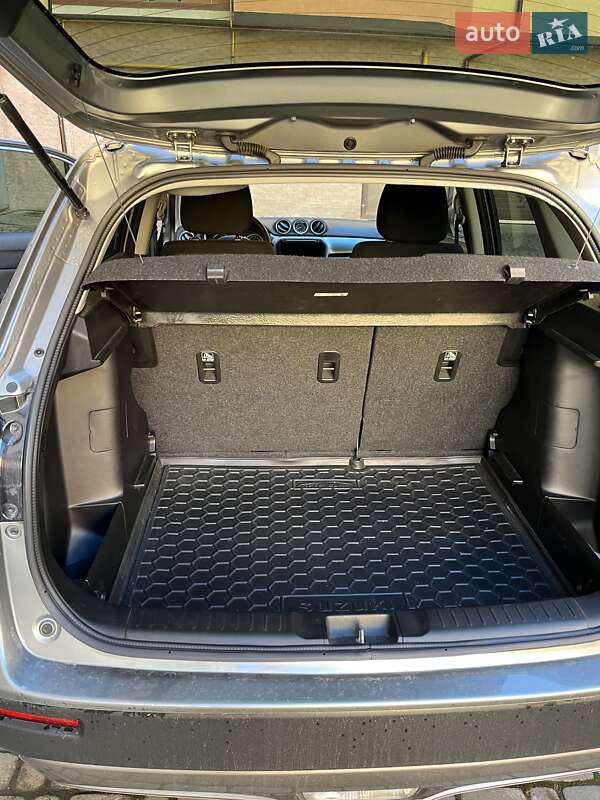 Позашляховик / Кросовер Suzuki Vitara 2021 в Івано-Франківську