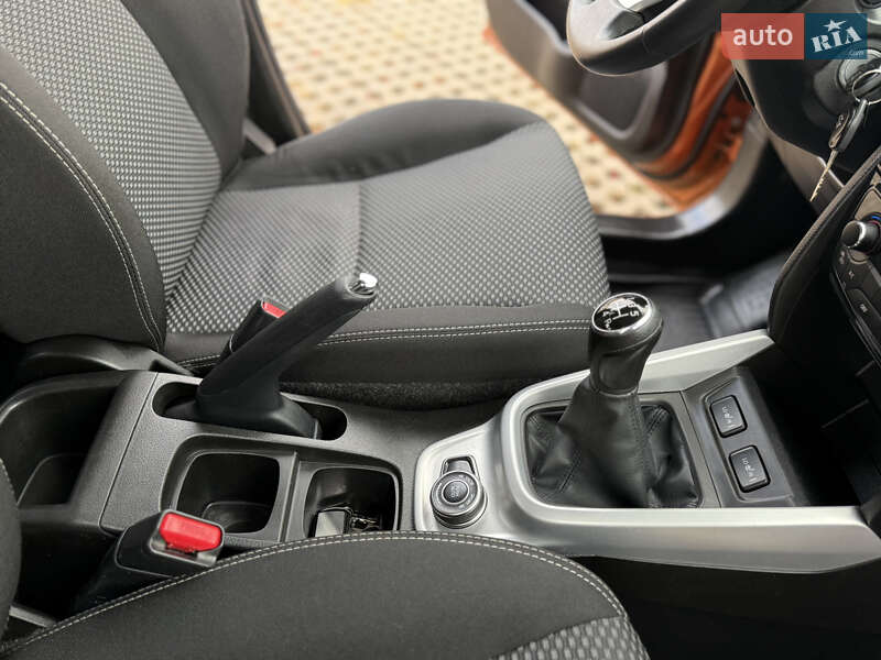 Внедорожник / Кроссовер Suzuki Vitara 2016 в Тульчине