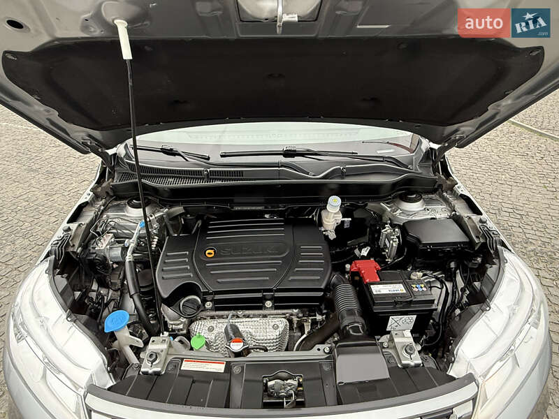 Внедорожник / Кроссовер Suzuki Vitara 2021 в Днепре