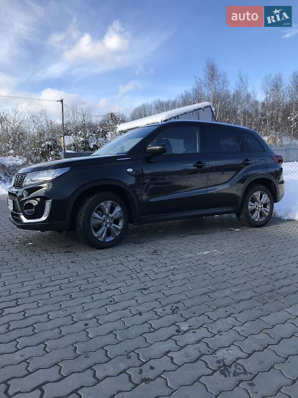 Внедорожник / Кроссовер Suzuki Vitara 2024 в Дрогобыче