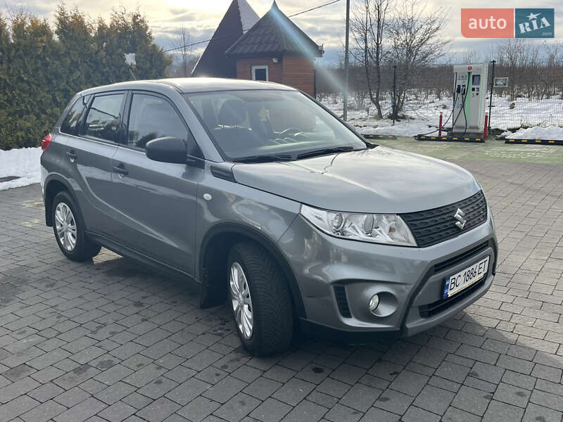 Внедорожник / Кроссовер Suzuki Vitara 2017 в Львове