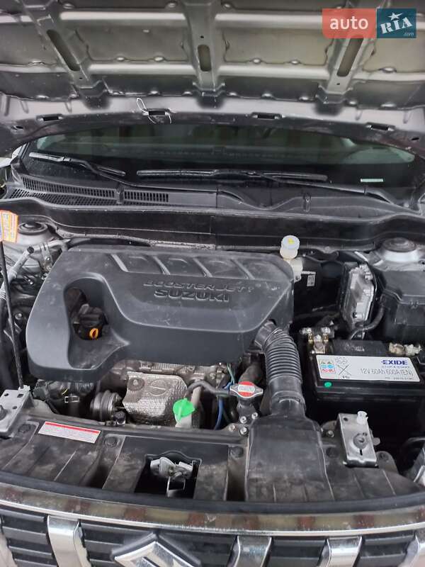 Внедорожник / Кроссовер Suzuki Vitara 2020 в Киеве