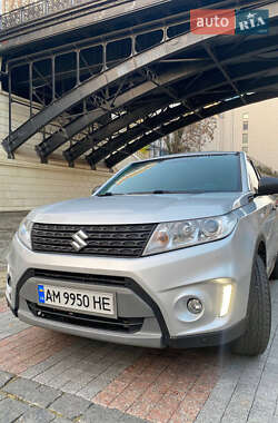 Внедорожник / Кроссовер Suzuki Vitara 2015 в Одессе