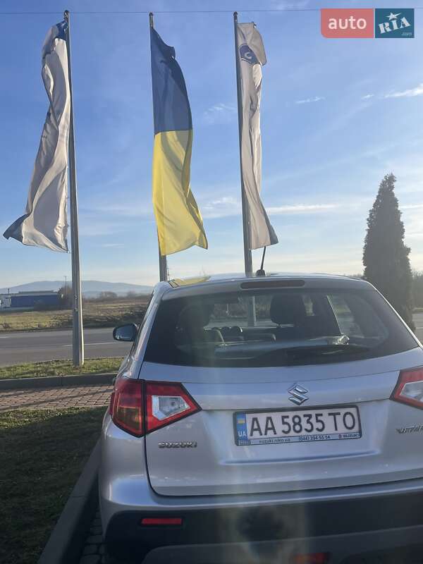 Внедорожник / Кроссовер Suzuki Vitara 2018 в Киеве фото 2 Внедорожник / Кроссовер Suzuki Vitara 2018 в Киеве