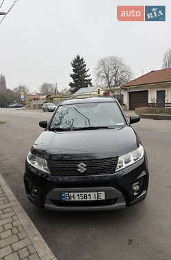 Внедорожник / Кроссовер Suzuki Vitara 2016 в Одессе