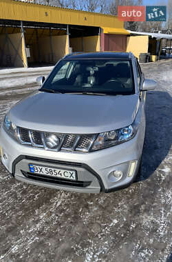 Внедорожник / Кроссовер Suzuki Vitara 2017 в Хмельницком