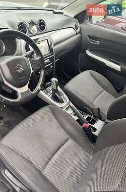 Внедорожник / Кроссовер Suzuki Vitara 2016 в Киеве