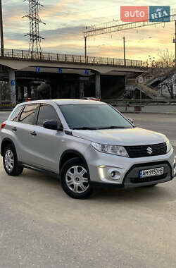 Внедорожник / Кроссовер Suzuki Vitara 2015 в Одессе