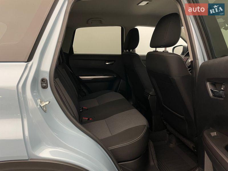 Внедорожник / Кроссовер Suzuki Vitara 2020 в Киеве