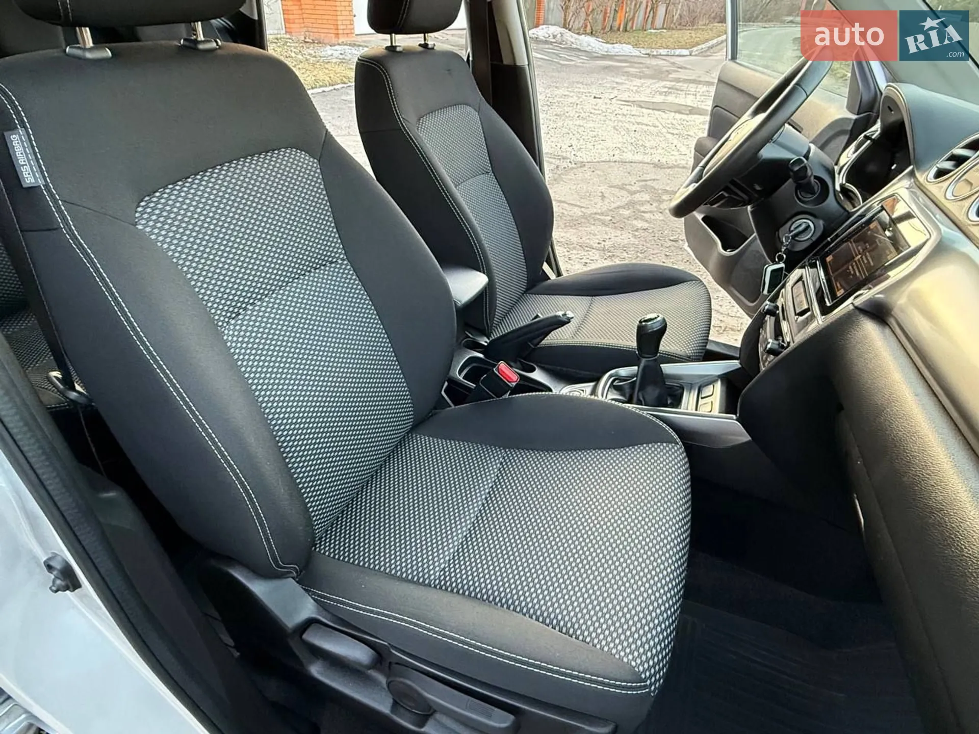 2019 Suzuki Vitara - мініатюра 36