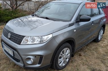 Внедорожник / Кроссовер Suzuki Vitara 2017 в Киеве