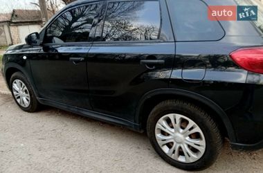 Внедорожник / Кроссовер Suzuki Vitara 2018 в Днепре