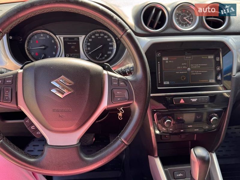 Внедорожник / Кроссовер Suzuki Vitara 2017 в Одессе